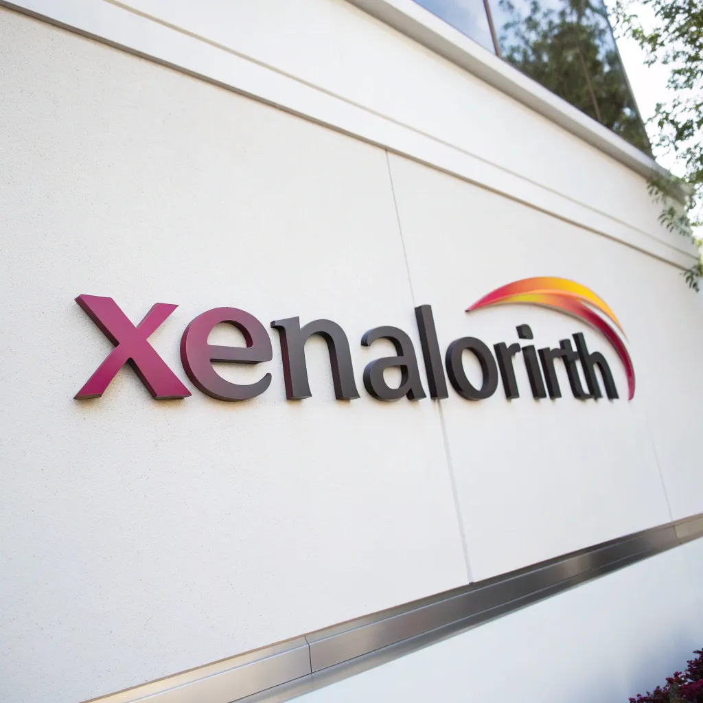 Xenvalorith Logo